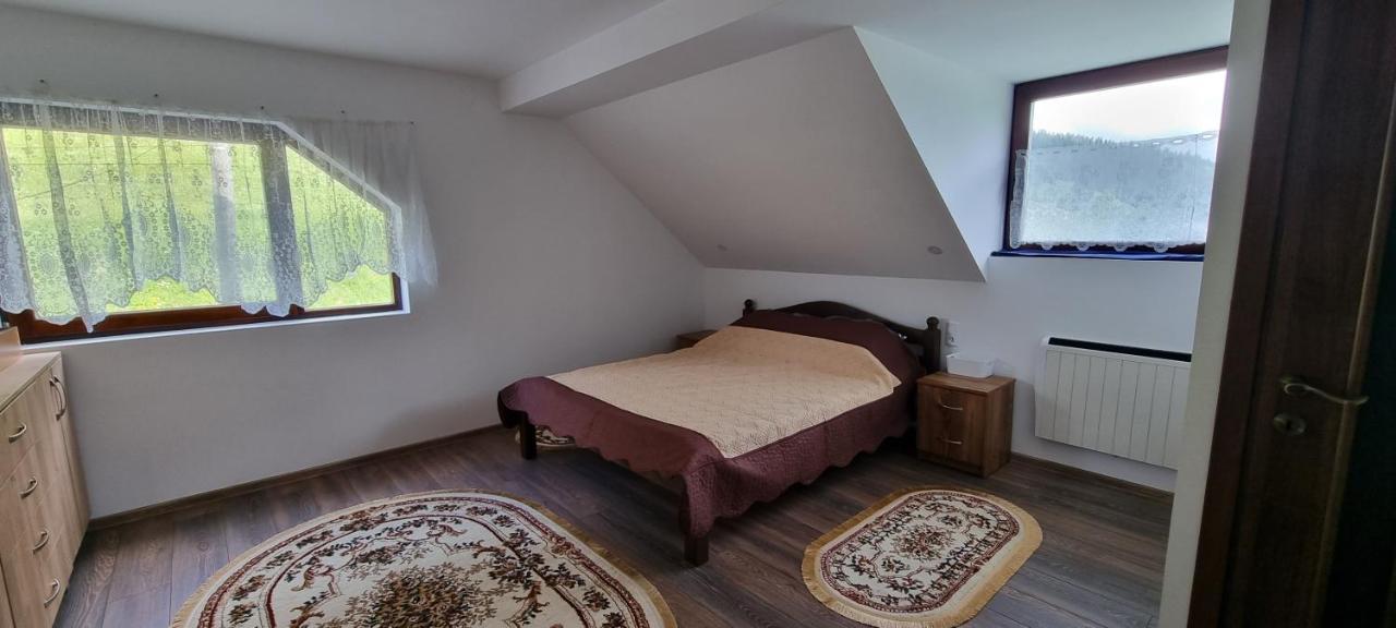Karacsony Guest House Lunca de Sus Εξωτερικό φωτογραφία