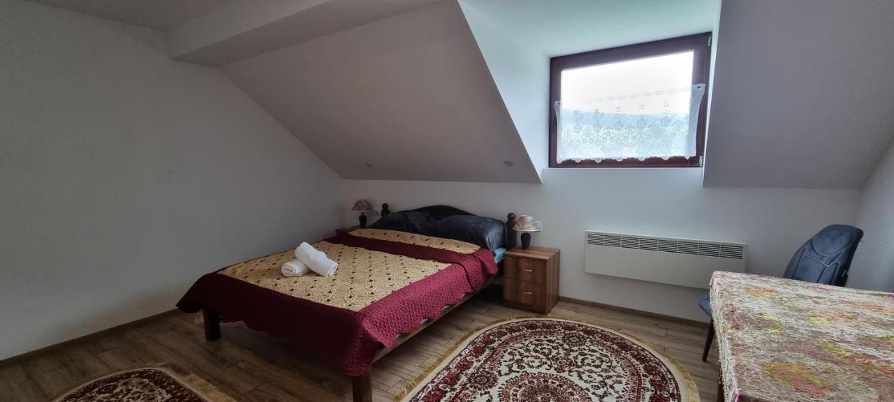 Karacsony Guest House Lunca de Sus Εξωτερικό φωτογραφία