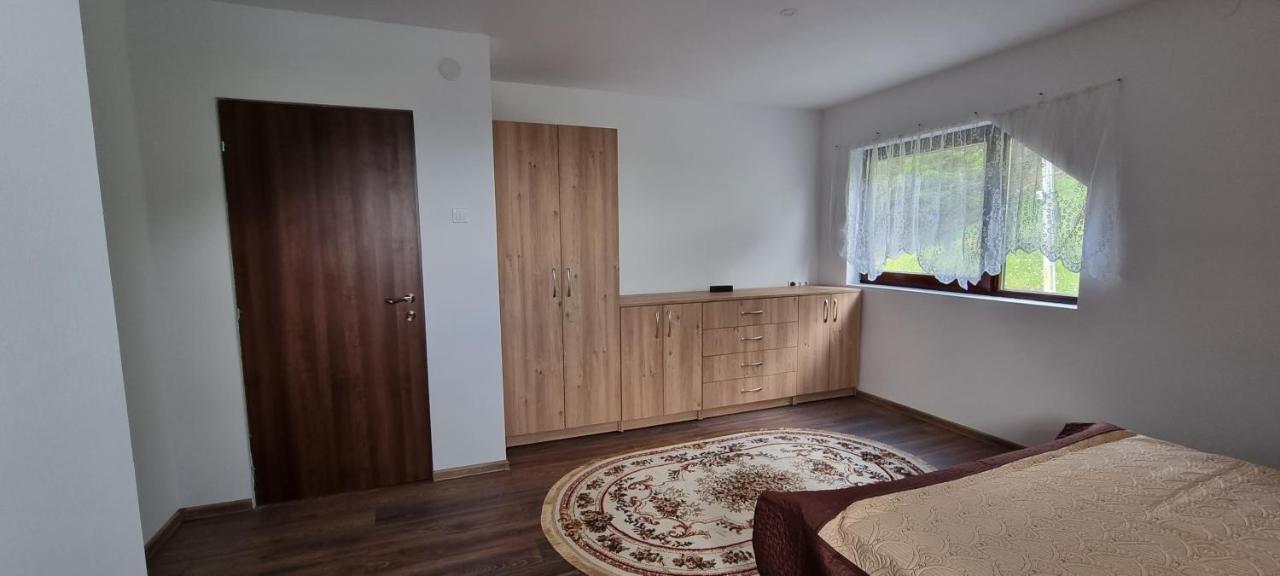 Karacsony Guest House Lunca de Sus Εξωτερικό φωτογραφία